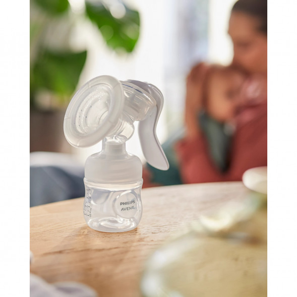 Молокоотсос Philips Avent Manual Breast Pump SCF430/01 в Новосибирске