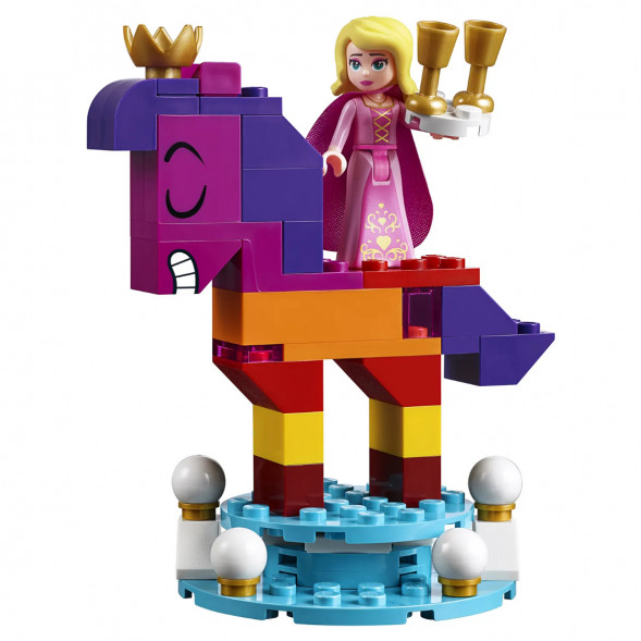 Конструктор LEGO Movie 70824 Познакомьтесь с королевой Многоликой Прекрасной в Новосибирске