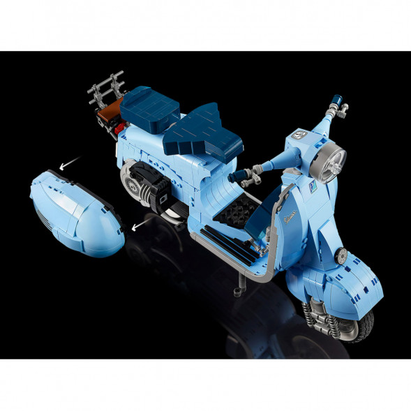 Конструктор LEGO Коллекционные наборы 10298 Vespa 125 в Новосибирске
