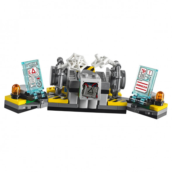 Конструктор LEGO Super Heroes 76113 Спасательная операция на мотоциклах в Новосибирске