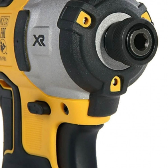 Аккумуляторный шуруповерт DEWALT DCF887N, без АКБ и ЗУ в Новосибирске