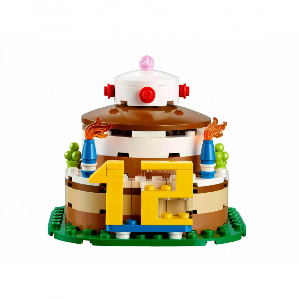 Конструктор LEGO Seasonal 40153 Торт на День Рождения в Новосибирске