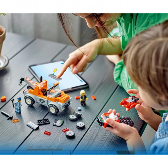 Конструктор LEGO City 60435 Ремонт эвакуаторов и спортивных автомобилей в Новосибирске