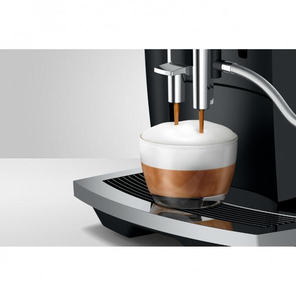 Кофемашина Jura E6, Piano Black в Новосибирске