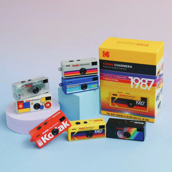 Фотоаппарат-брелок Kodak Charmera 1987 в Новосибирске