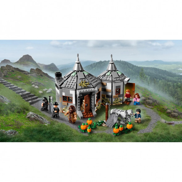 Конструктор LEGO Harry Potter 75947 Хижина Хагрида спасение Клювокрыла в Новосибирске